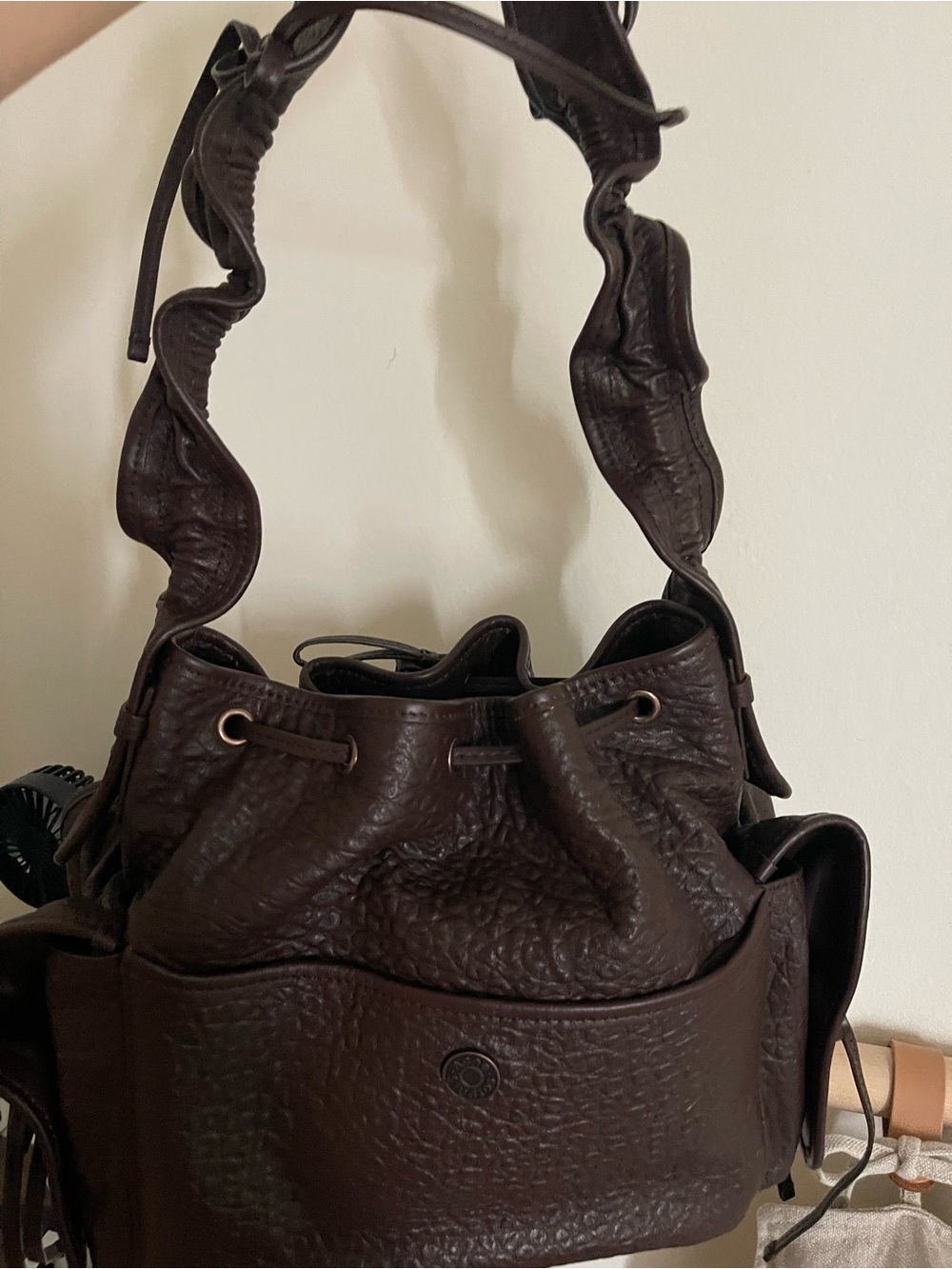 Acne Studios Multipocket Bucket Big Grainy - Picture 5 of 9